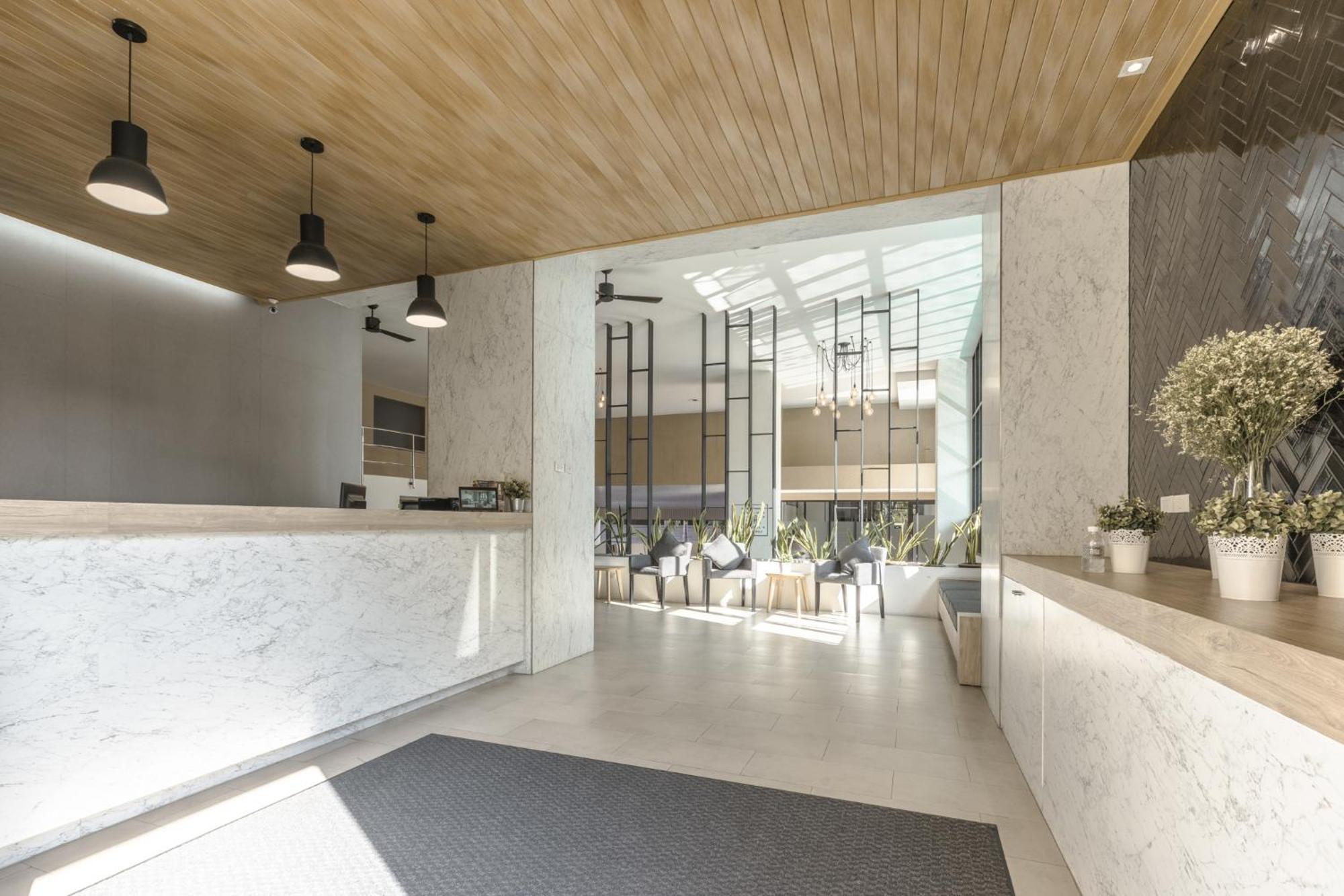 Carnation Residence Samut Prakan Exterior foto